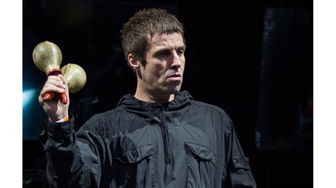 Liam Gallagher Wants To Hug It Out With Brother Noel 8days