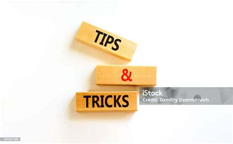 simbol tips  trik katakata konsep tips  trik  balok kayu meja