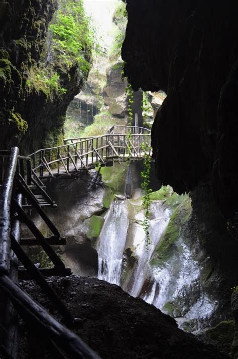 Grotte Di Stiffe Dove Si Trovano Come Arrivare E Cosa Vedere Artofit