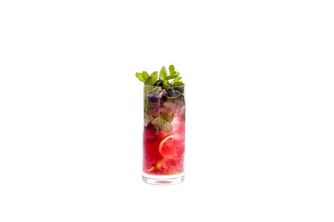 Mojito De Frutos Rojos Ron Infusionado En Frutos Rojos Lima Menta