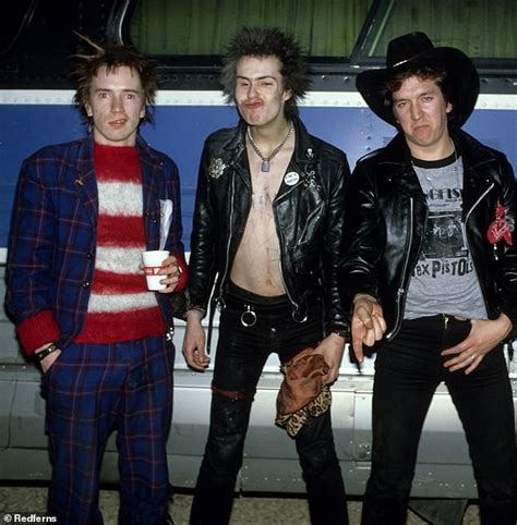 Sex Pistols Locked In Fresh Lawsuit Over Royalties Daily Mail Online