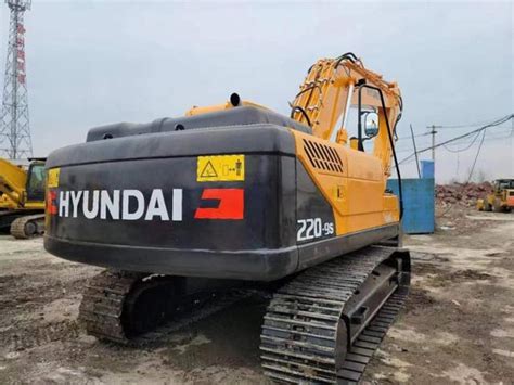 Hyundai Ton Hydraulic Backhoe Crawler Excavators Manufactured