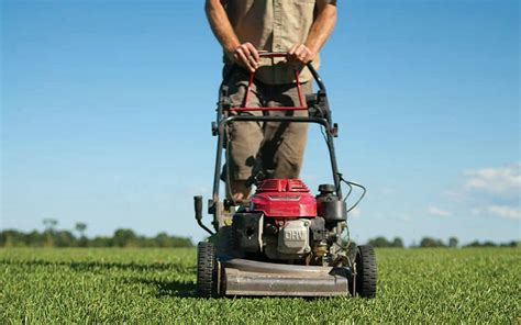 Mowing Tips And Tricks Part Harden Park Lawns