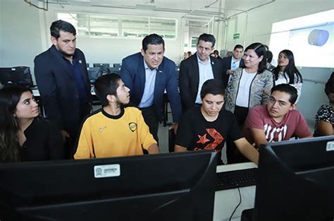 Entrega Obras De Infraestructura Educativa El Gobernador En Pur Sima