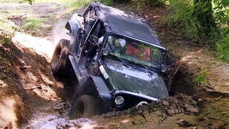 Jeep Gets Stuck In Mud Youtube