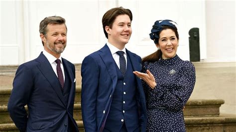 D Nische Royals Prinz Christian Vermisst Verwandte Bei Konfirmation