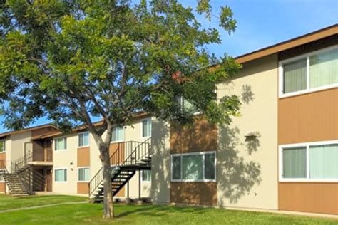 Parkwood Village Apartment Homes 2101 L Ave National City Ca