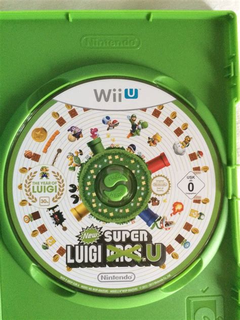 New Super Luigi U game disc. Wii U, Super Mario, Luigi, Disc, Nintendo ...