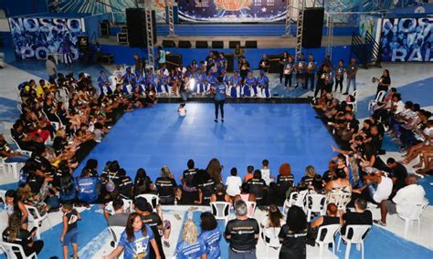 Polo Do Empoderadas Inaugurado Na Escola De Samba Da Beija Flor De