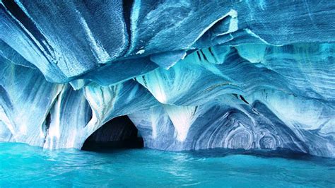 Lake General Carrera / Buenos Aires(Marble Cave) - Chile