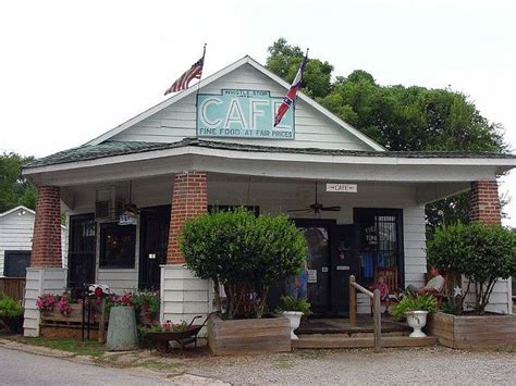 Whistle Stop Cafe Juliette Georgia Fried Green Tomatoes Green