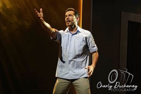 La Chica Del Bikini Azul Review El Aquelarre