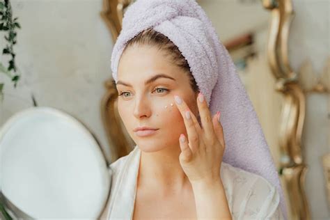 How To Layer Skin Care Products In Their Correct Order Modestbay