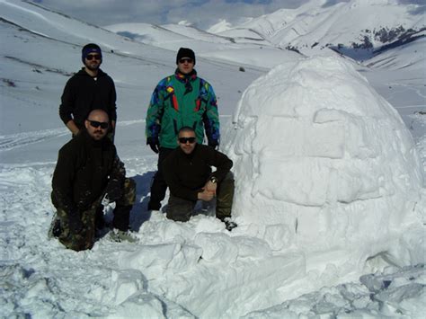 Ciaspolate E Igloo Sui Monti Sibillini Sibillini Adventure