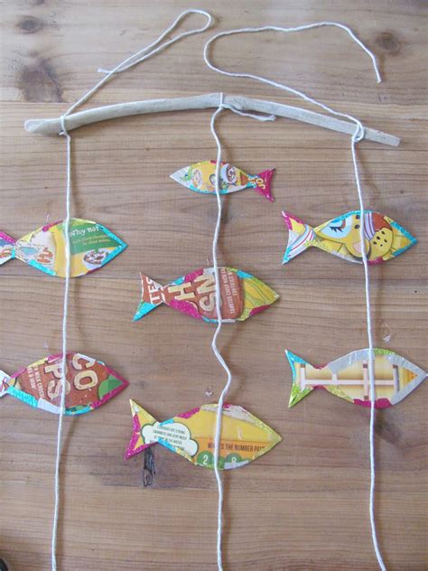 Jumble Tree Rainbow Foil Fish Easy Easter Craft