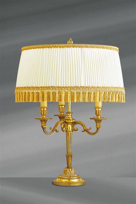 Lampe chandelier Louis XVI bronze doré trois lumières Lucien Gau