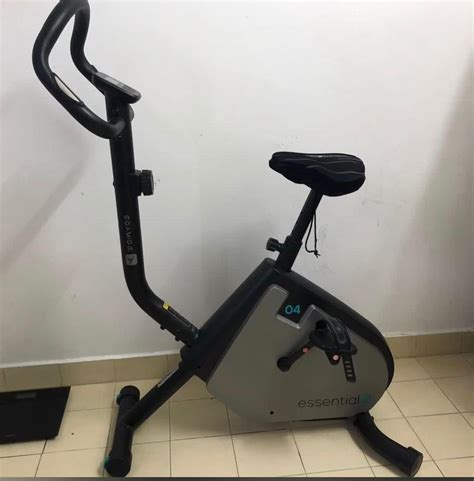 Bicicleta Estatica Domyos Essential 06 Em Segunda Mão, 56% OFF
