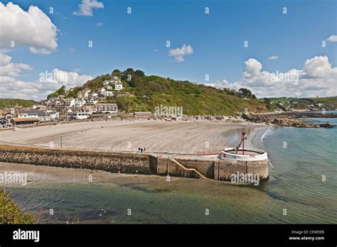 Looe Looe Harbourentrance Banjo Pier East Looe Beach Cornwall