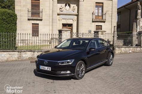 Uji Volkswagen Passat 2 0 TDI 150 CV Skala Sedan