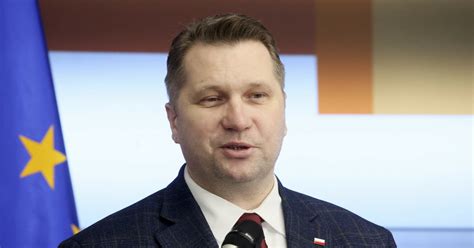 Minister Czarnek spotka się ze związkowcami w sprawie wcześniejszych