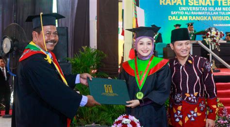 Foto Wisuda Ke 35 UIN SATU Tulungagung Ausy Media