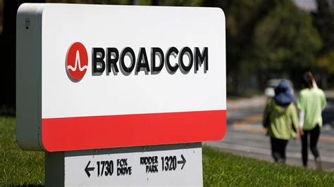 Broadcom To Buy Vmware For 61 Billion In Record Tech Deal Tech News