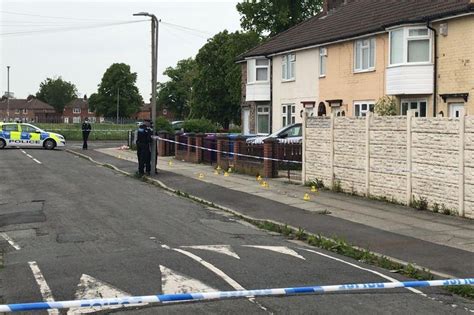 Man Dies After Being Found Seriously Injured In Street Liverpool Echo