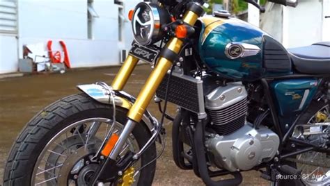 Motor Naked Bergaya Neo Retro Ini Bikin Terpersona Mesin 250 CC Harga