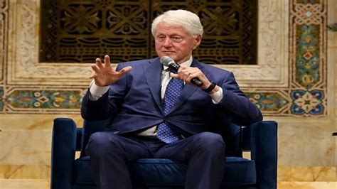 A Look Back At Bill Clintons 4 Decade History Of Making Dnc Speeches Wmay 927 Wmay