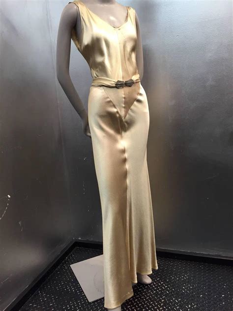 S Spectacular Champagne Gold Hammered Silk Satin Gown W Plunging