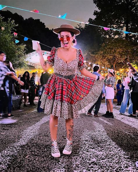 Look De Festa Junina 50 Ideias Para Pular A Fogueira Estilo