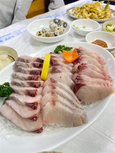 여수 현지인 맛집 여수 삼치회 찐맛집 월성 소주코너 내돈내산 솔직후기 네이버 블로그