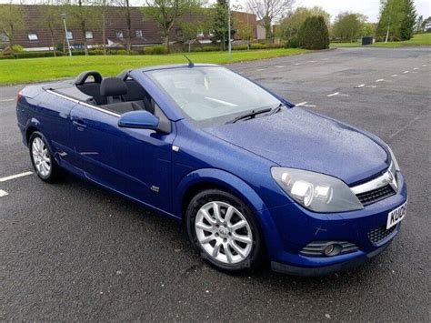 Vauxhall Astra Sport Convertible Twin Top In Turriff