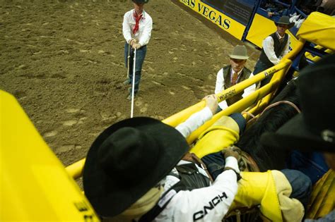 Team Ropers Tyler Wade Wesley Thorp Make World Record Tying Run To Win