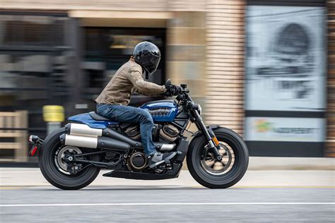 2023 Harley-Davidson Sportster S Review - MOTORCYCLE REVIEWS ...