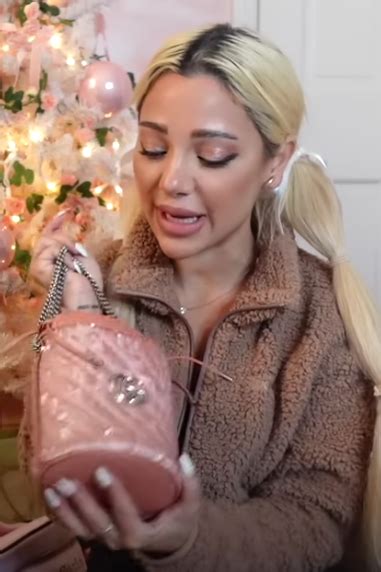 Gabi DeMartino Youtube Video What I Got For Christmas Moving To La