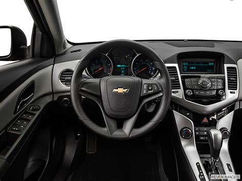 2015 Chevrolet Cruze: Price, Review, Photos (Canada) | Driving