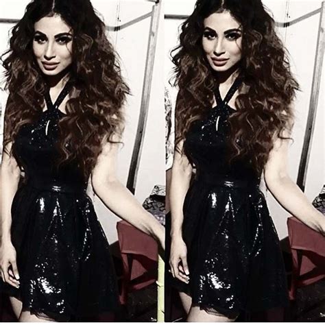 TV Actress Mouni Roy Hot And Sexy Photos