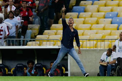 Jornalista Sobe O Tom E Detona Trabalho De Paulo Sousa No Flamengo