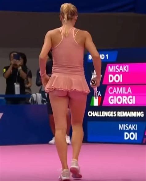 Camila Giorgi In Intimo