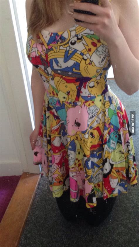 New dress, thought you guys might like it :) - 9GAG