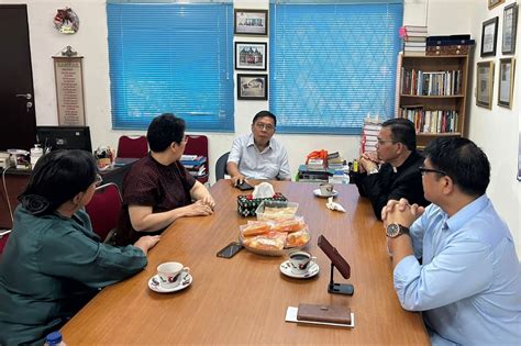 Kunjungan Ketua Rapat Pendeta Hkbp Dan Calon Ephorus Sinode Hkbp Ke