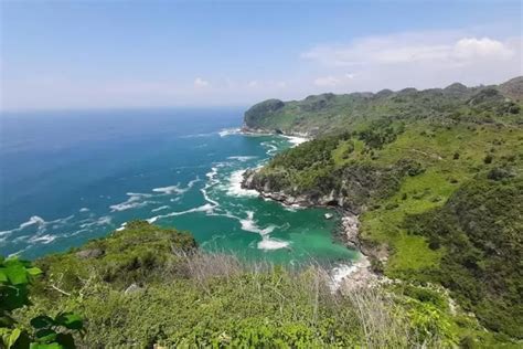 Pernah Dikunjungi Tim MTMA Ternyata Kebumen Punya Pantai Goa Dan Air