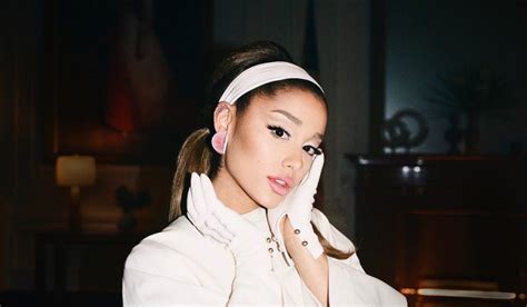 Ponte Crazy Que Ariana Grande Vuelve A La Música