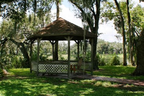 Premium Photo Gazebo By Trees In Park