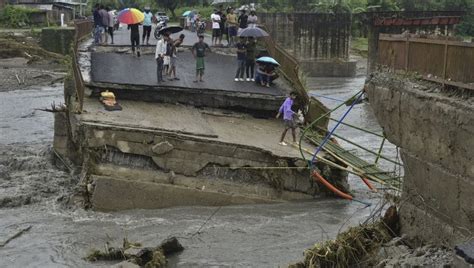 Las Mortales Lluvias Monzónicas En La India Dejan Mas De 100 Personas