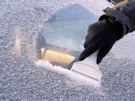 5 Clever Car Tricks to Solve Your Worst Winter Problems