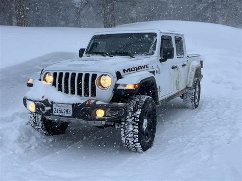 Gladiators Snow Wheeling Post Your Pics Page 5 Jeep Gladiator