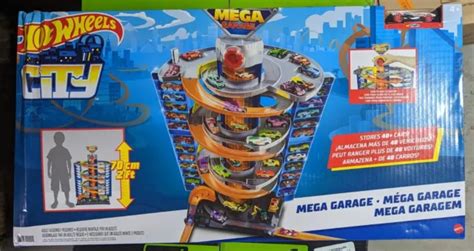 NEW HOT WHEELS City Mega Garage Playset w/ Elevator & Room for 60+ Cars ...