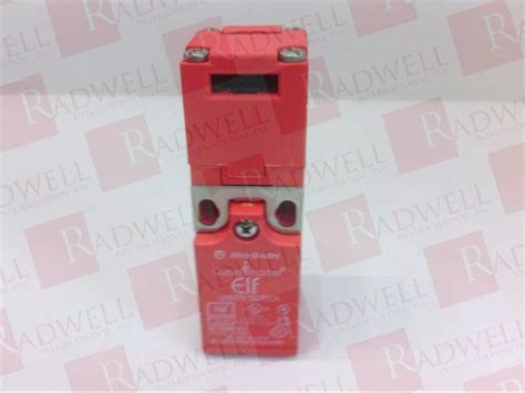 440K E33014 ELF 3 Safety Interlock Switch By GUARDMASTER LTD